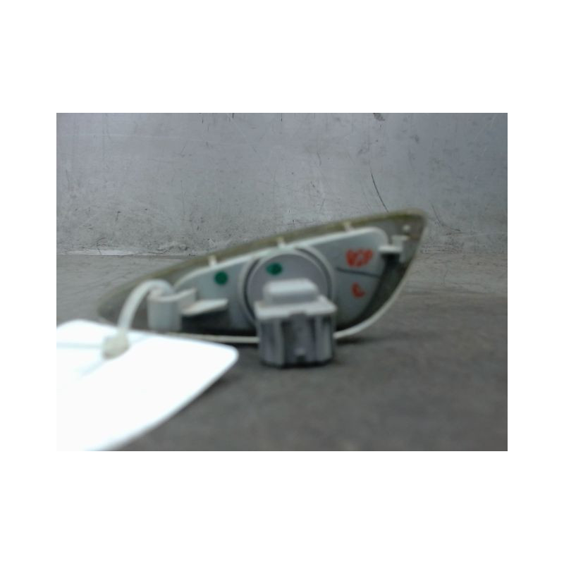 REPETITEUR AILE DROIT HYUNDAI I10