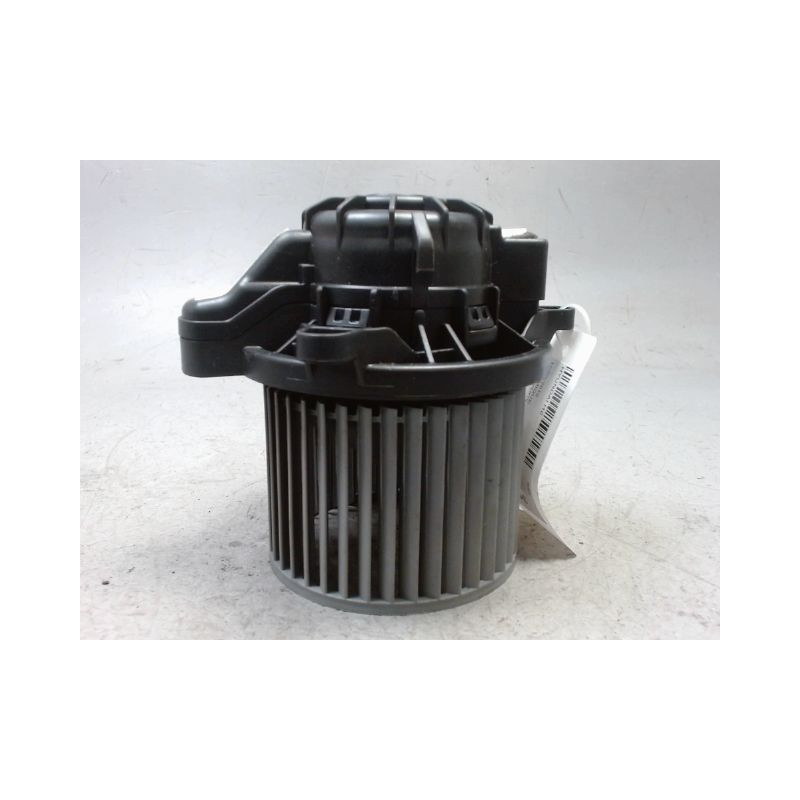 MOTEUR VENTILATEUR CHAUFFAGE HYUNDAI I10