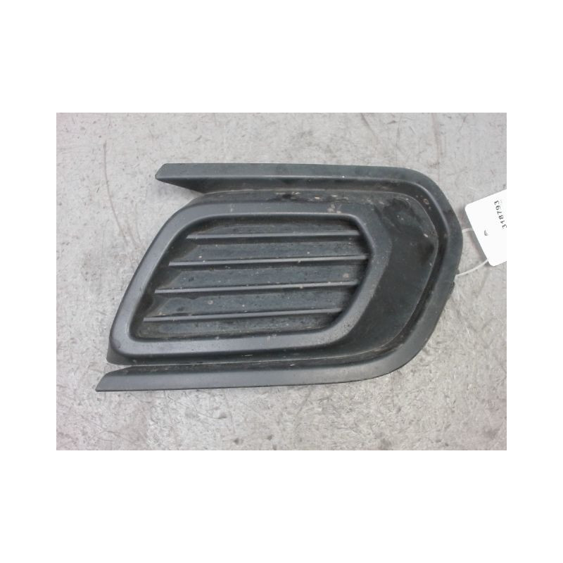 OBTURATEUR PHARE ADDITIONNEL PARE-CHOC AVG DACIA SANDERO
