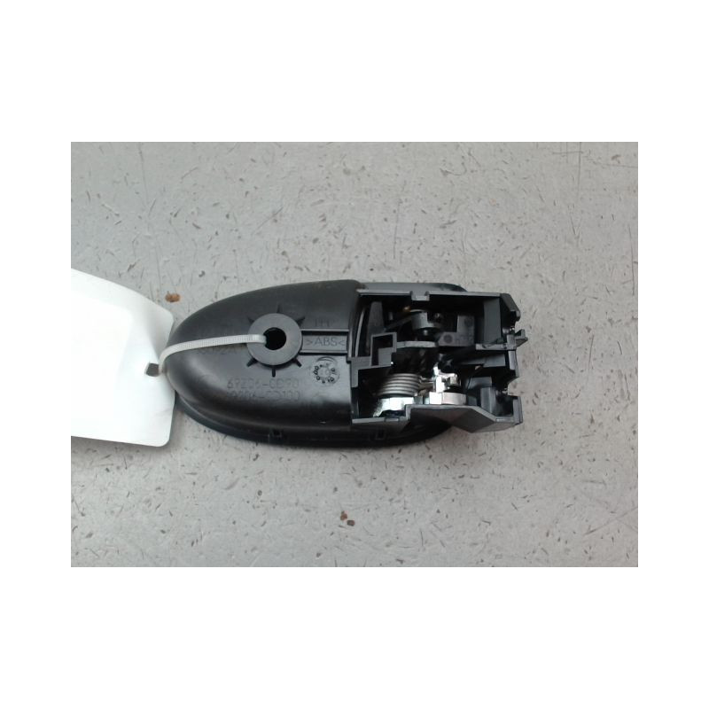 POIGNEE INTERIEURE PORTE ARRIERE GAUCHE TOYOTA YARIS II Phase 2 2009-2011
