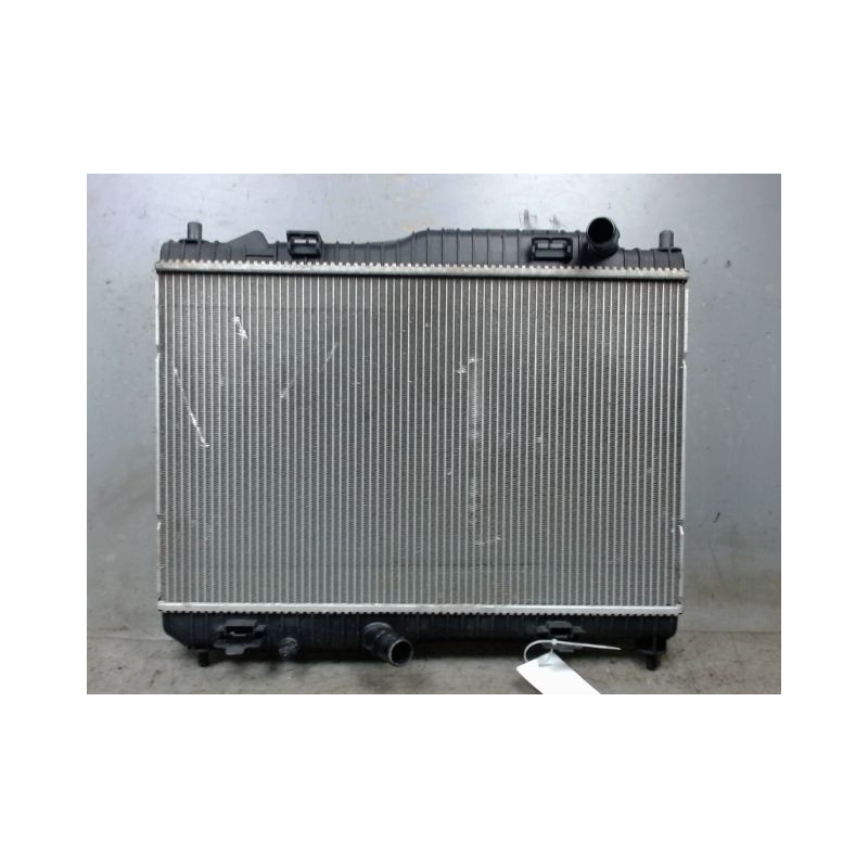 RADIATEUR FORD FIESTA