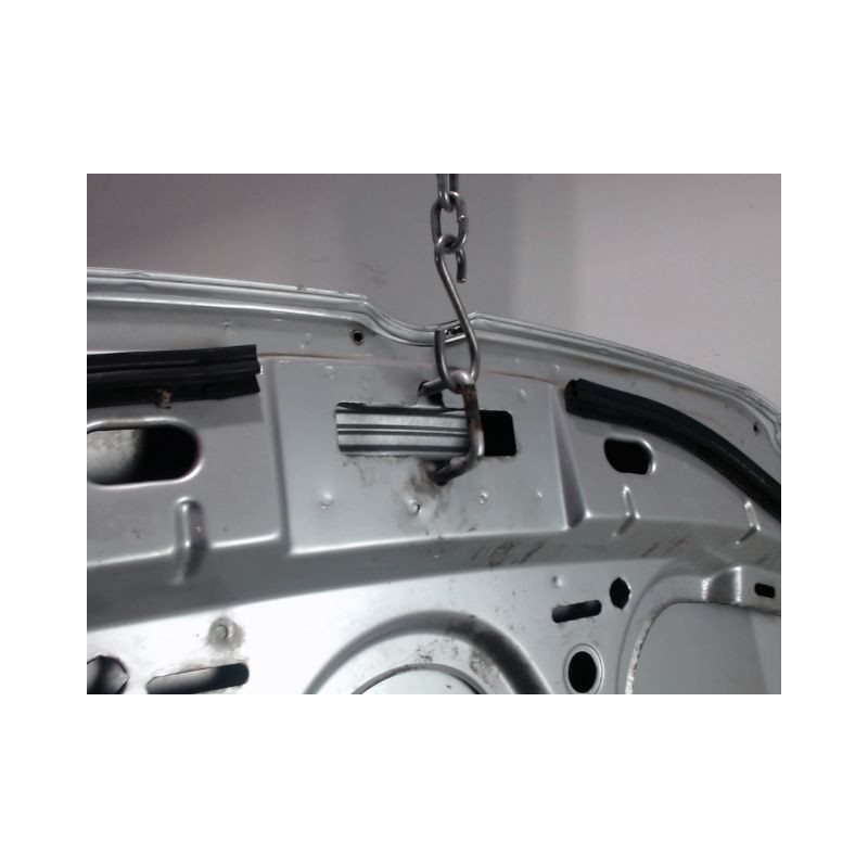 CAPOT VOLKSWAGEN POLO 99-2001