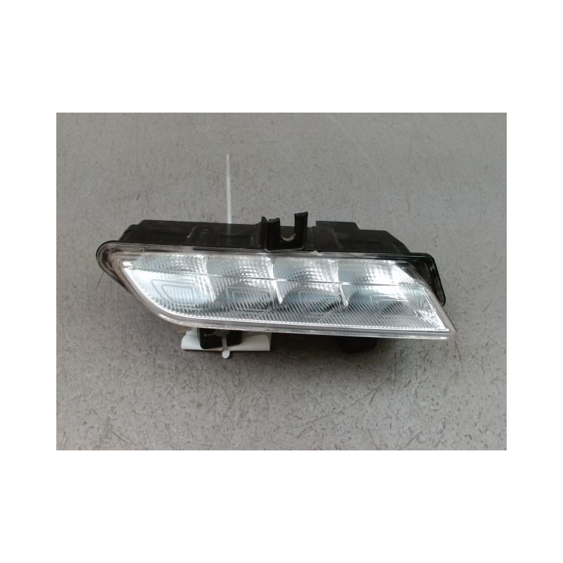 FEUX POSITION DROIT RENAULT CLIO