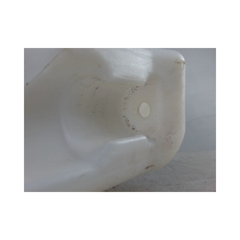 RESERVOIR LAVE-GLACE AVANT VOLKSWAGEN POLO