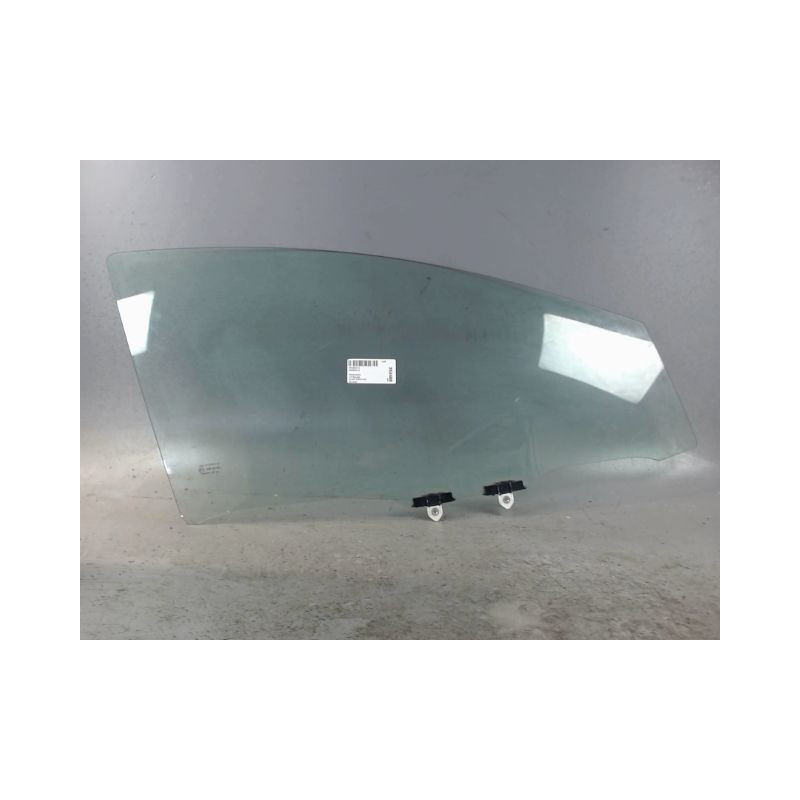 GLACE PORTE AVD MAZDA 2