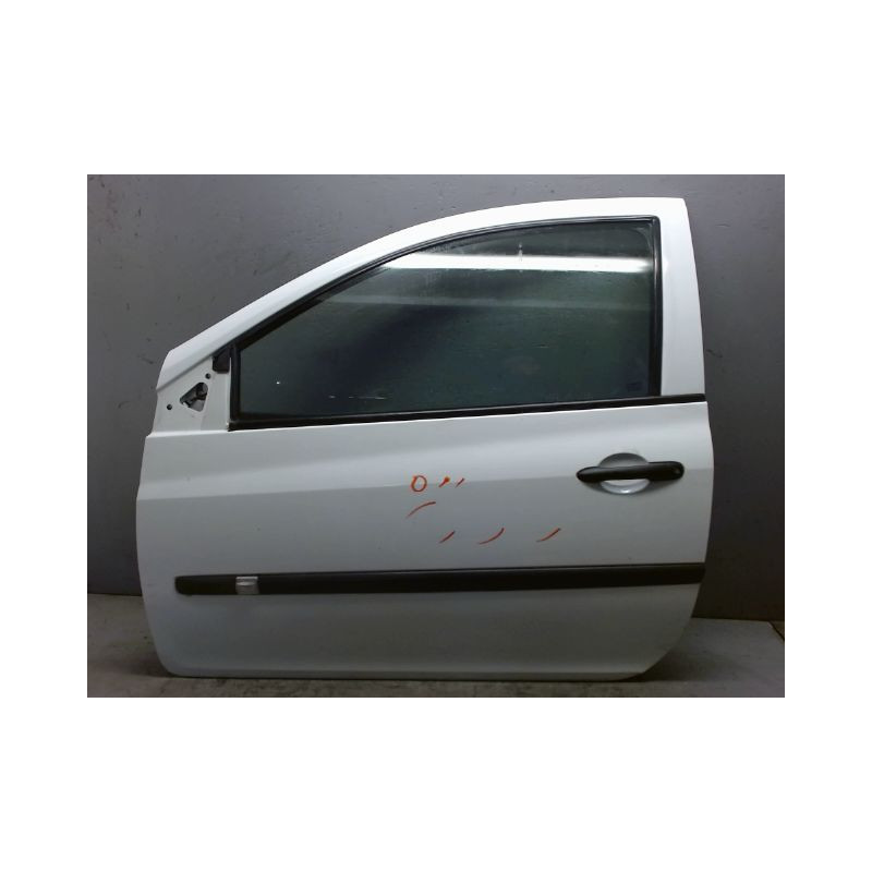PORTE AVANT GAUCHE RENAULT CLIO