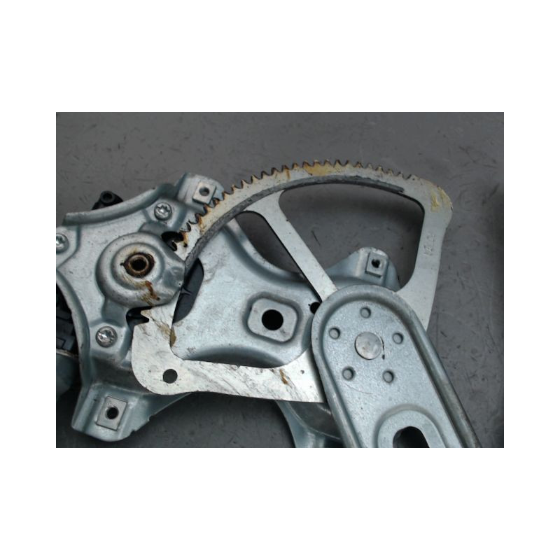 MECANISME LEVE-GLACE AVANT DROIT TOYOTA YARIS