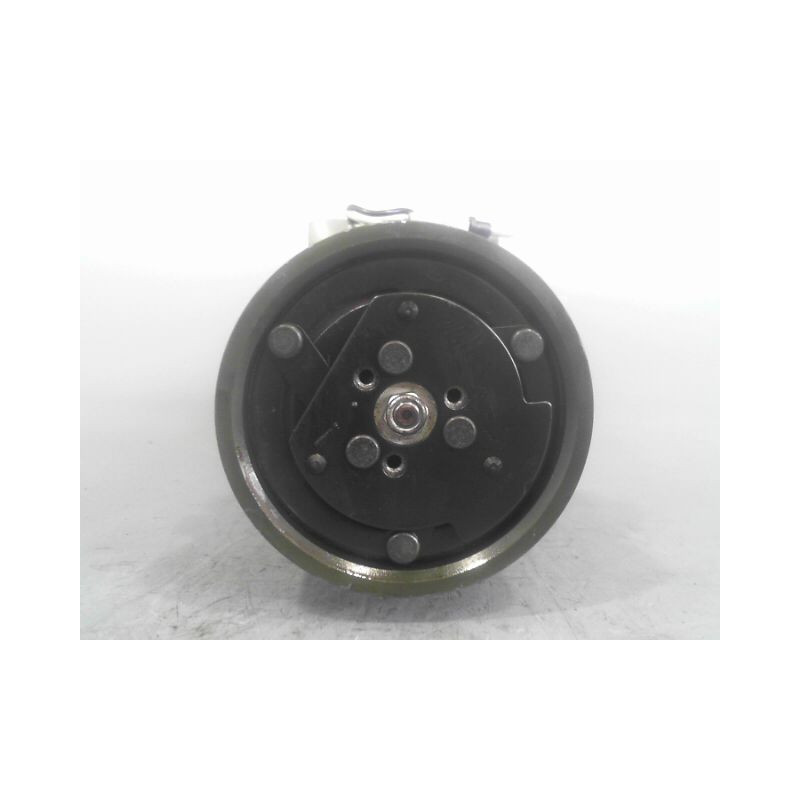 COMPRESSEUR AIR CONDITIONNE DACIA LOGAN 4 P 05-08