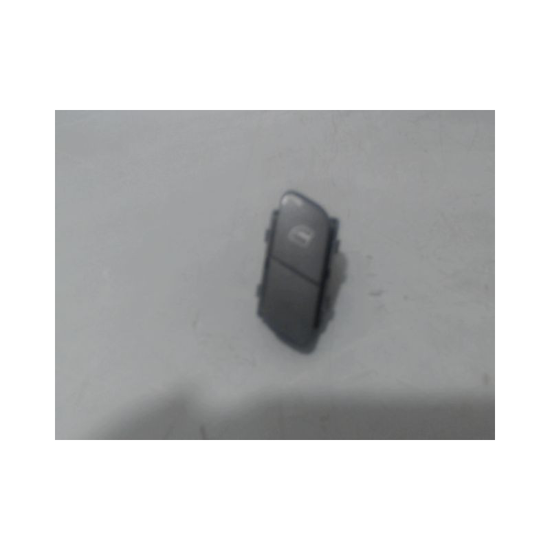 COMMANDE LEVE-GLACE PORTE AVD VOLKSWAGEN POLO 2005-