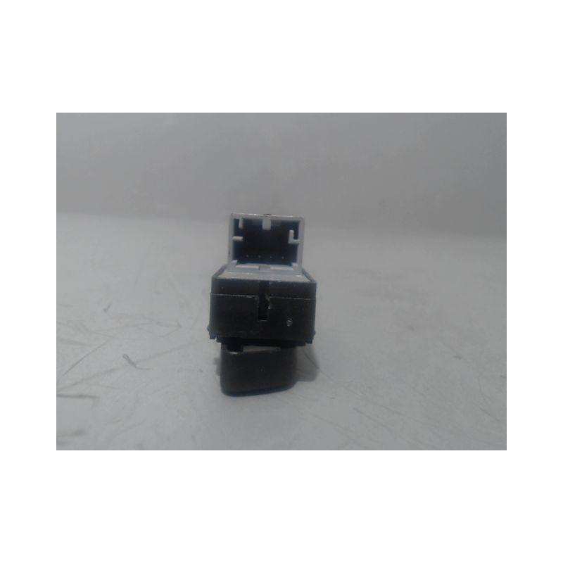 COMMANDE LEVE-GLACE PORTE AVD VOLKSWAGEN POLO 2005-