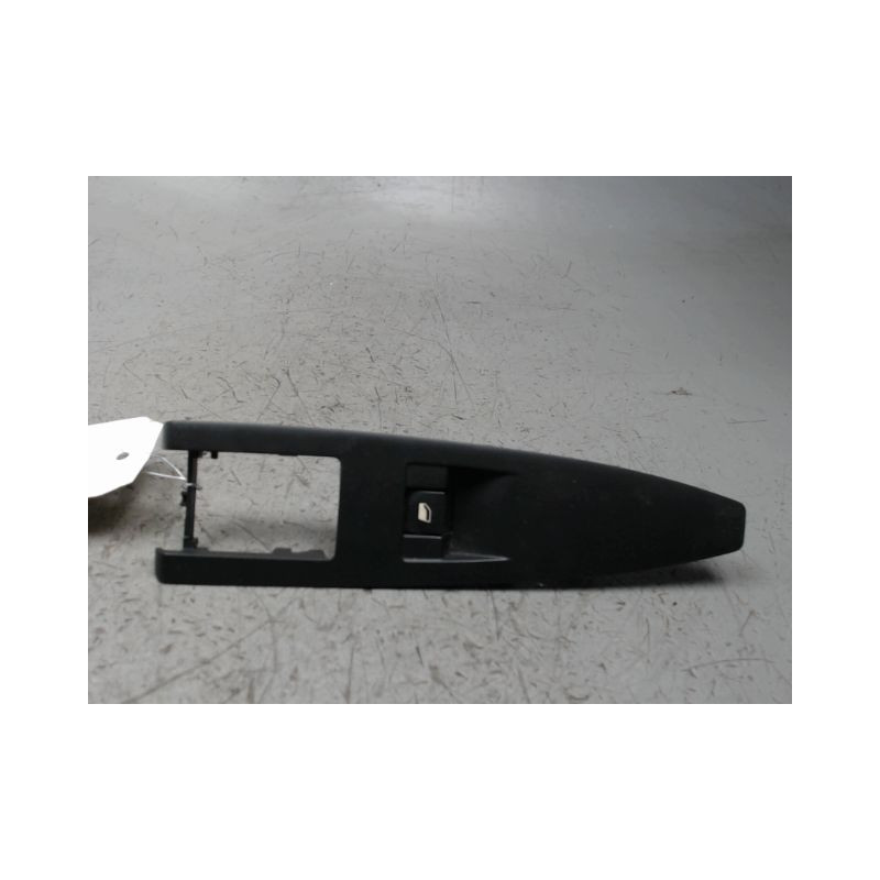 COMMANDE LEVE-GLACE PORTE ARG CITROEN C6