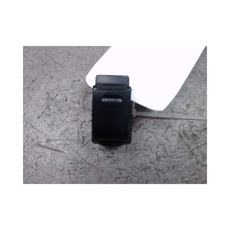 COMMANDE LEVE-GLACE PORTE AVD TOYOTA PRIUS 2004-