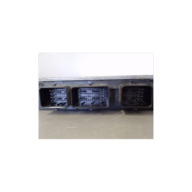 CALCULATEUR MOTEUR NISSAN MICRA
