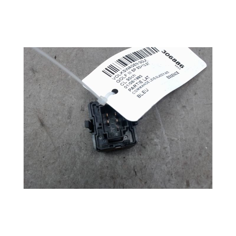 COMMANDE LEVE-GLACE PORTE AVD VOLKSWAGEN GOLF III 92-97