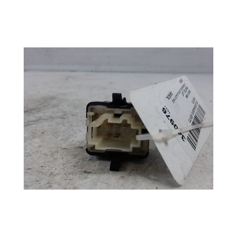 COMMANDE LEVE-GLACE PORTE AVD VOLKSWAGEN VENTO