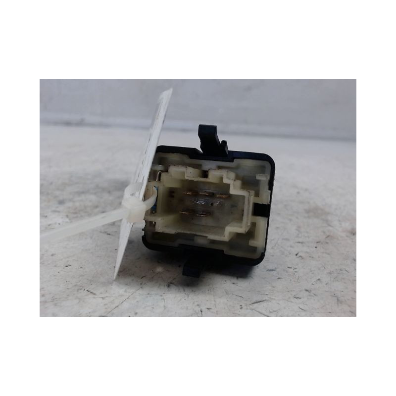 COMMANDE LEVE-GLACE PORTE AVD VOLKSWAGEN GOLF III 92-97