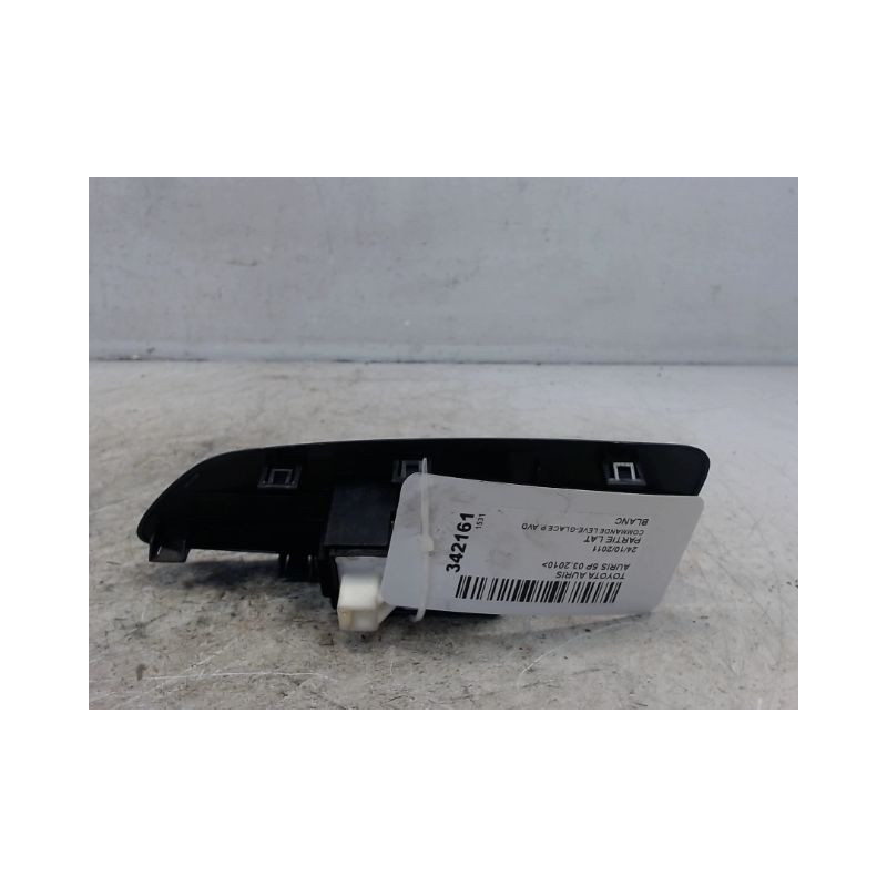 COMMANDE LEVE-GLACE PORTE AVD TOYOTA AURIS 2010-