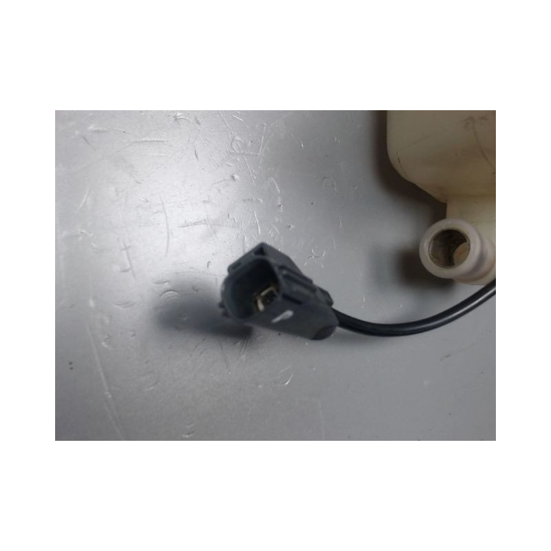 VASE EXPANSION VOLVO XC70 2004-2007