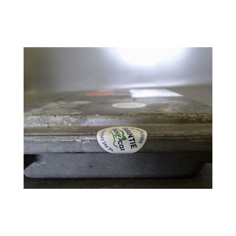 CALCULATEUR MOTEUR SEAT LEON 2000-2006