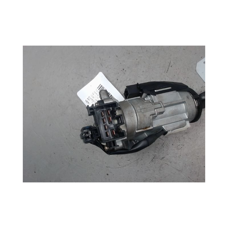 ANTIVOL DE DIRECTION TOYOTA YARIS -2003