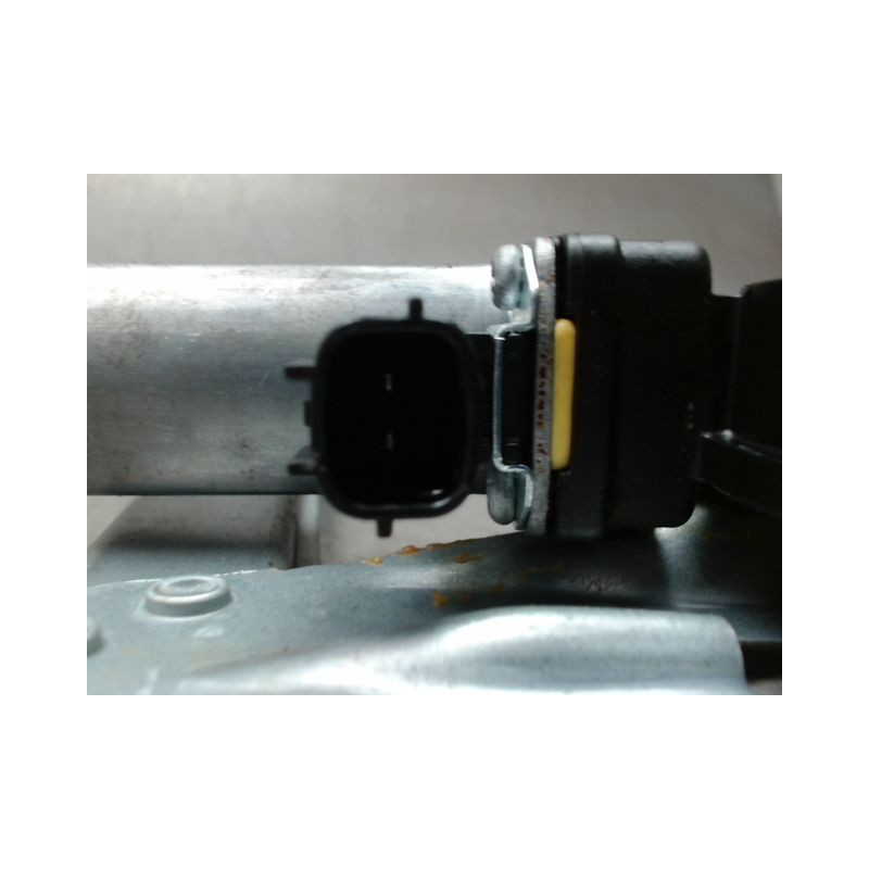 MECANISME+MOTEUR LEVE-GLACE AVANT GAUCHE DACIA LOGAN