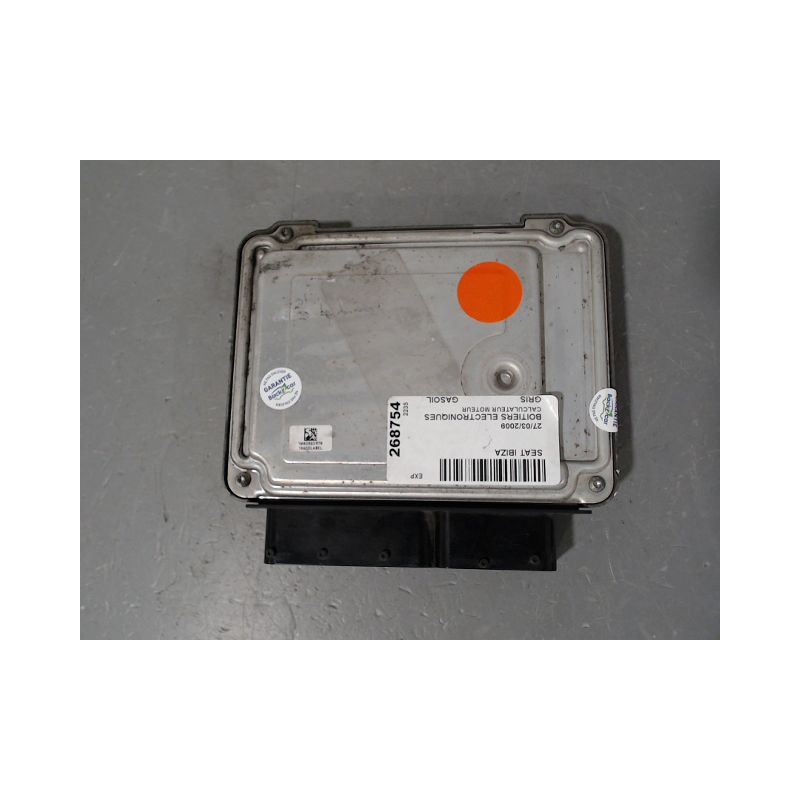 CALCULATEUR MOTEUR SEAT IBIZA