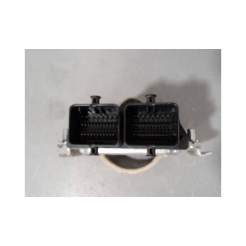 CALCULATEUR MOTEUR NISSAN PIXO
