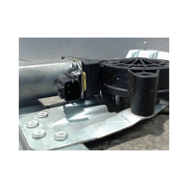 MECANISME+MOTEUR LEVE-GLACE AVANT GAUCHE DACIA SANDERO 2008-
