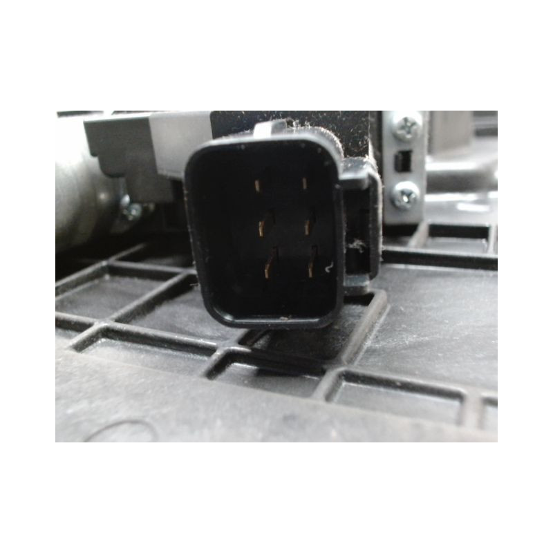 MECANISME+MOTEUR LEVE-GLACE AVANT GAUCHE KIA CARENS