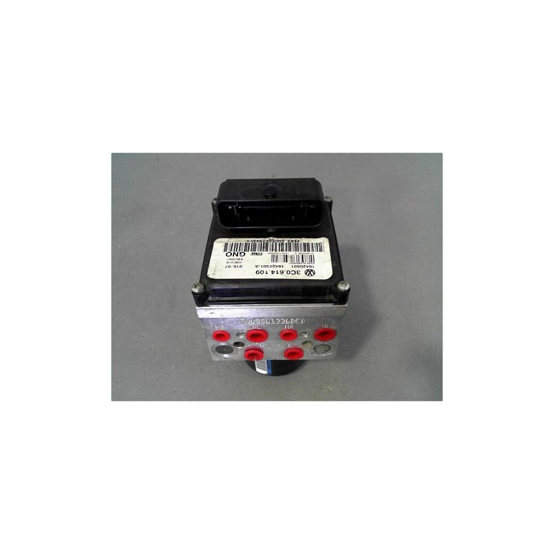 UNITE HYDRAULIQUE ABS VOLKSWAGEN PASSAT 05-10
