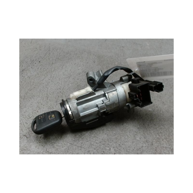 ANTIVOL DE DIRECTION TOYOTA YARIS -2003