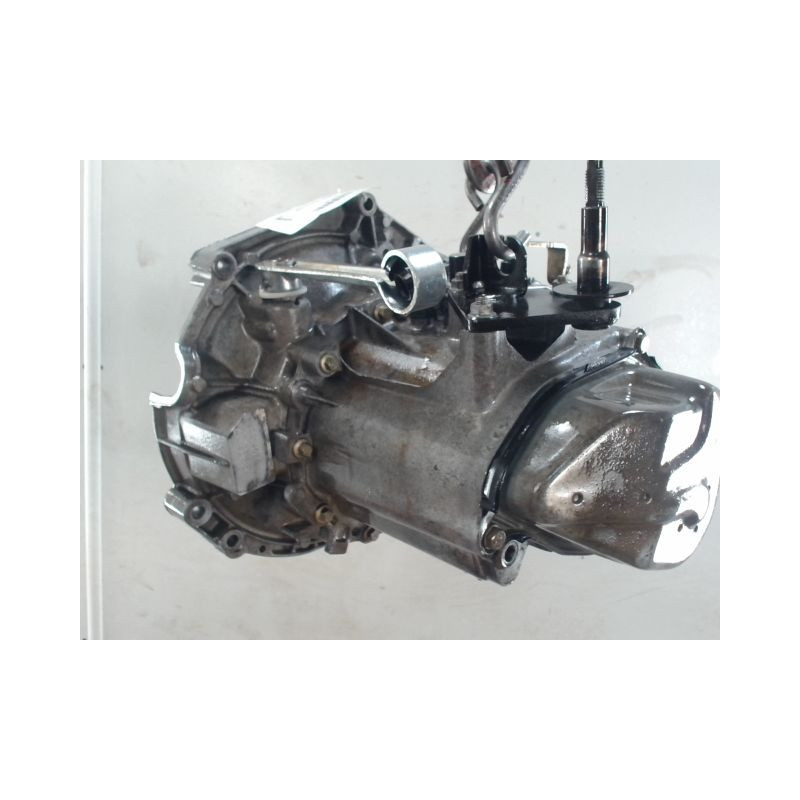 BOITE A VITESSE MECANIQUE PEUGEOT 206 1.6 16V