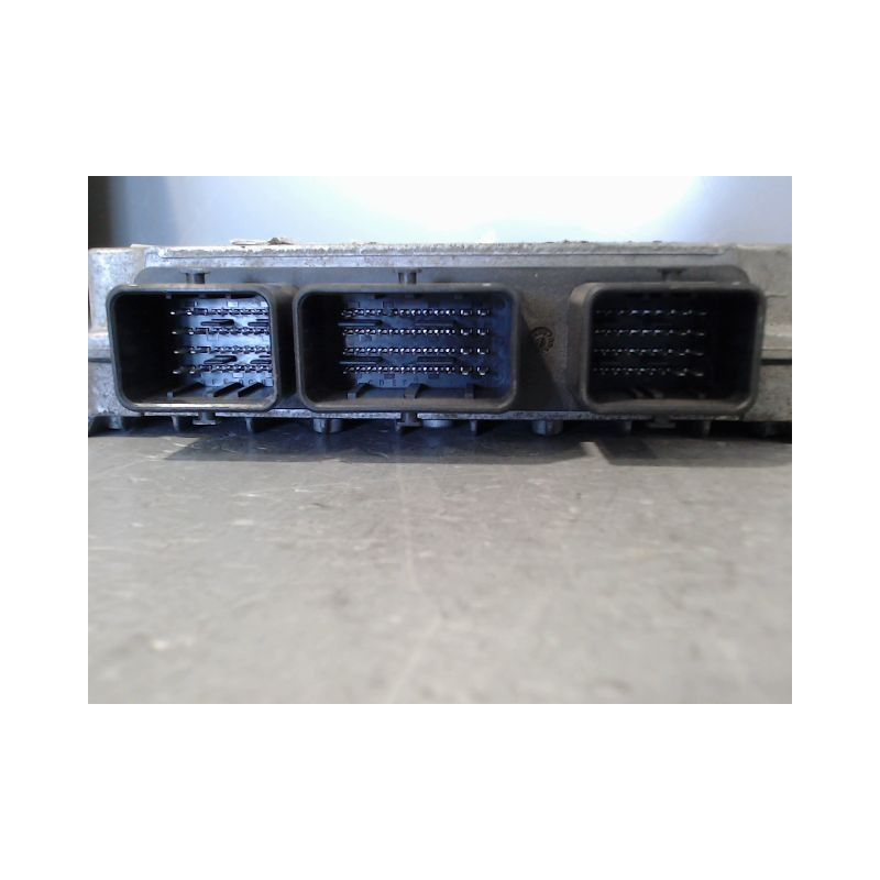 CALCULATEUR MOTEUR PEUGEOT 307