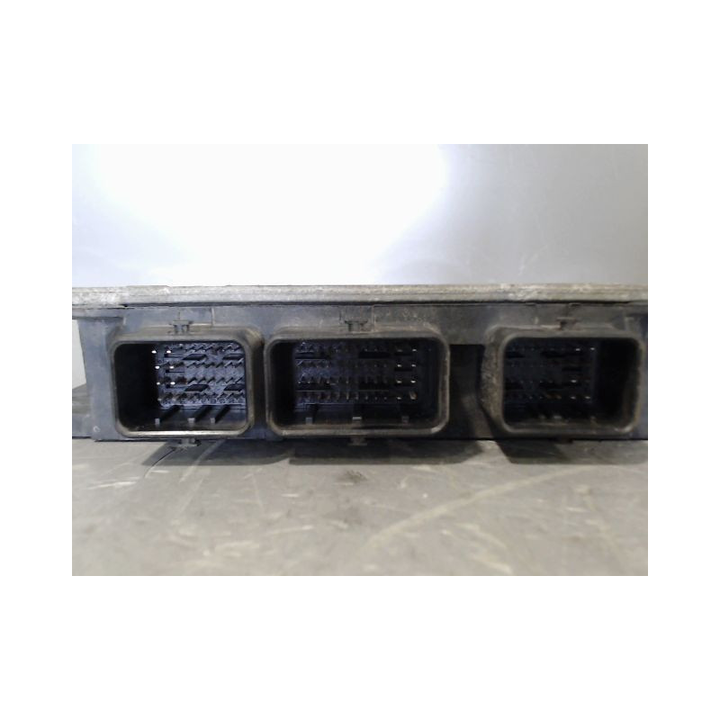 CALCULATEUR MOTEUR NISSAN MICRA