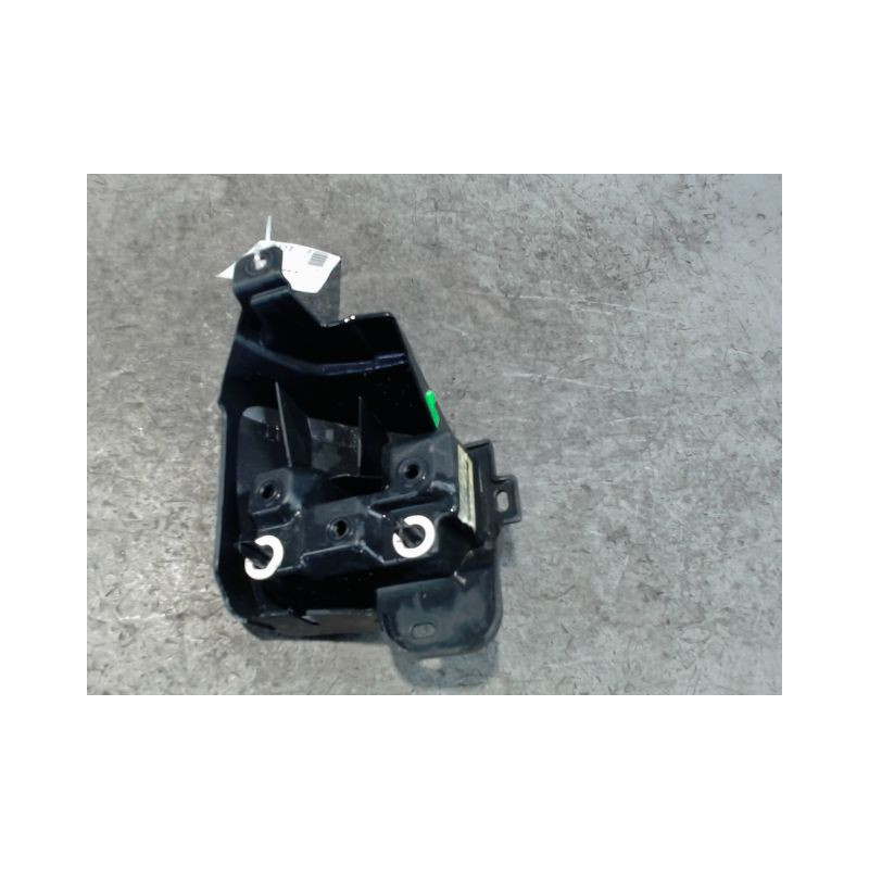 SUPPORT PARE-CHOC ARD RENAULT CLIO