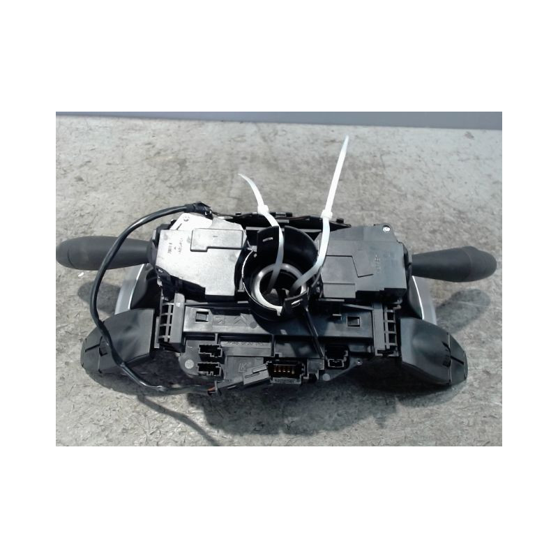 BLOC COMMODOS PEUGEOT 3008 2009-