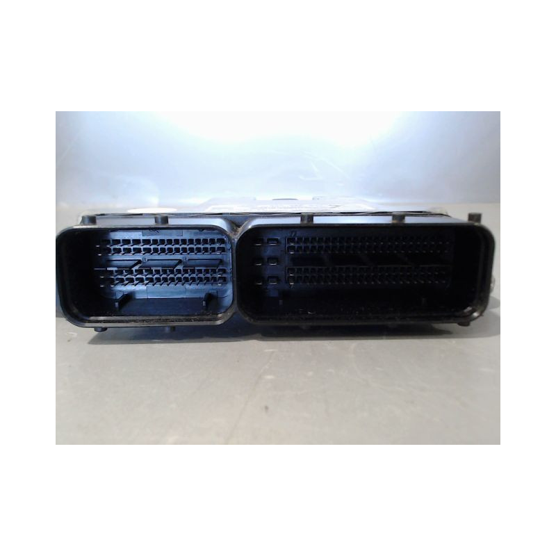 CALCULATEUR MOTEUR SEAT IBIZA