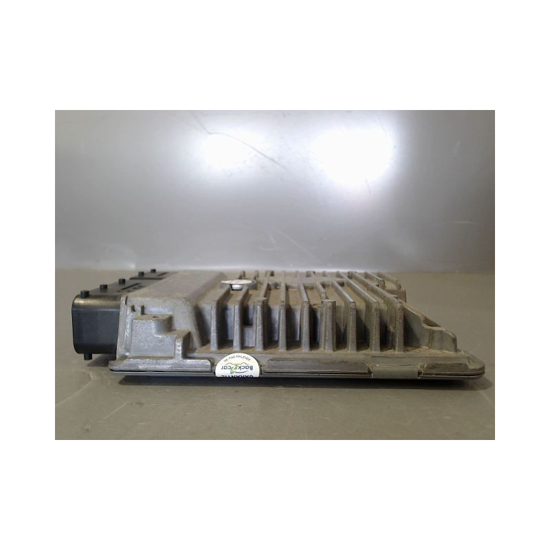 CALCULATEUR MOTEUR SEAT LEON