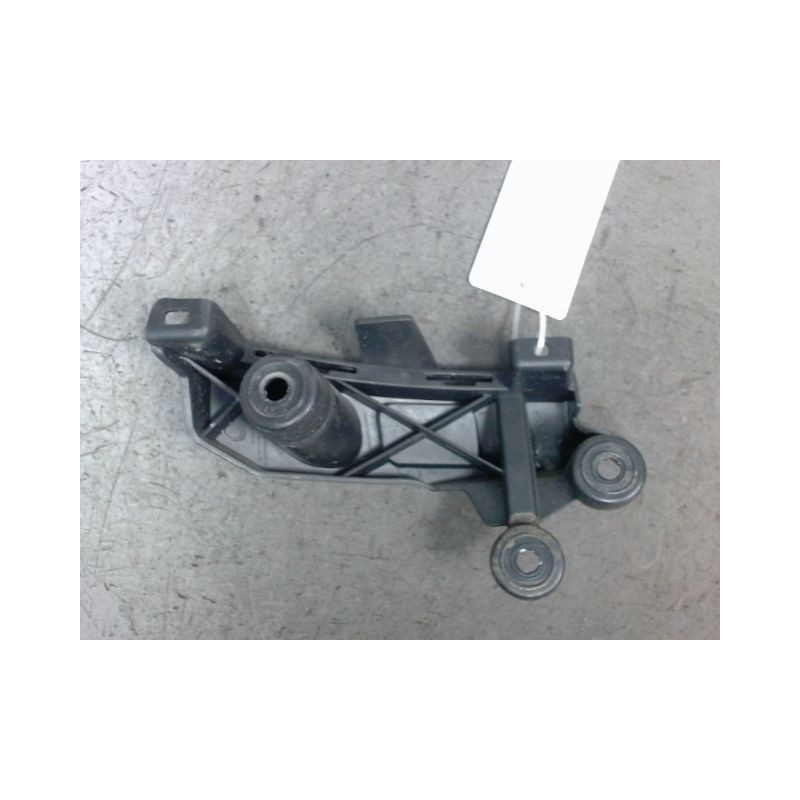 SUPPORT PARE-CHOC ARD CITROEN C3