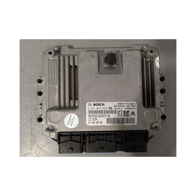 CALCULATEUR MOTEUR PEUGEOT 207