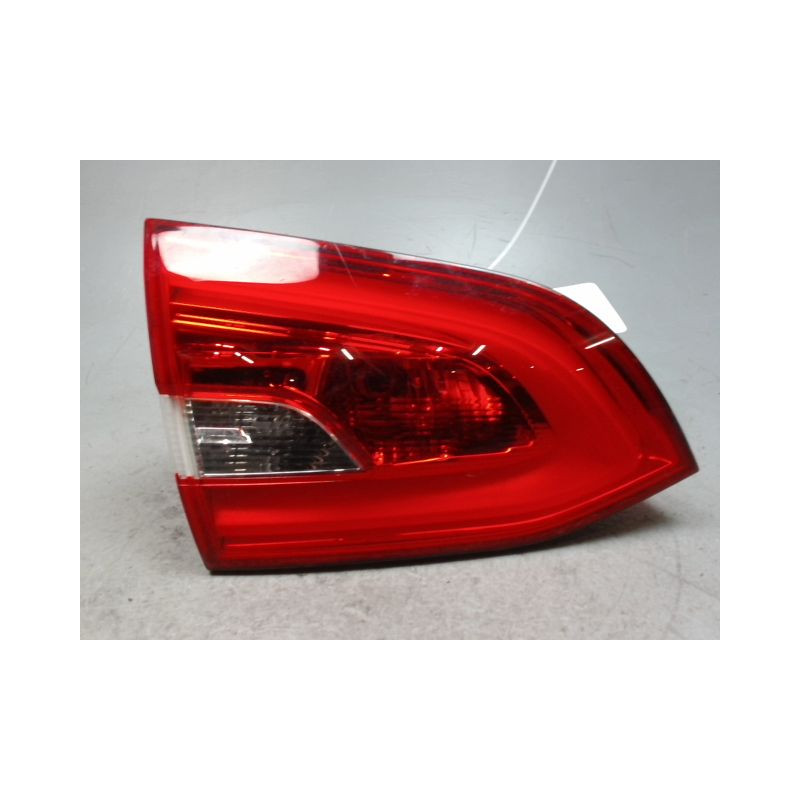 FEU ARRIERE INTERIEUR GAUCHE PEUGEOT 308