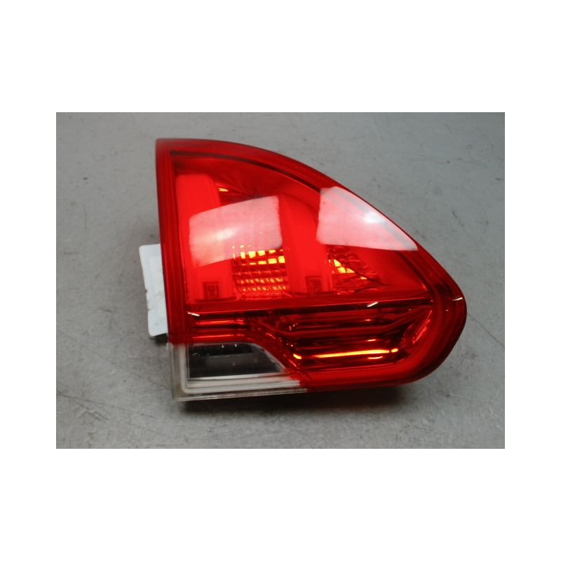 FEU ARRIERE INTERIEUR GAUCHE PEUGEOT 2008