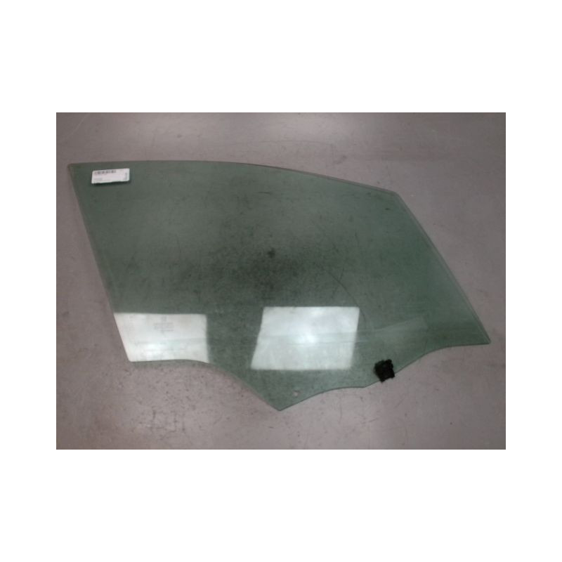 GLACE FIXE PORTE AVD PEUGEOT 208