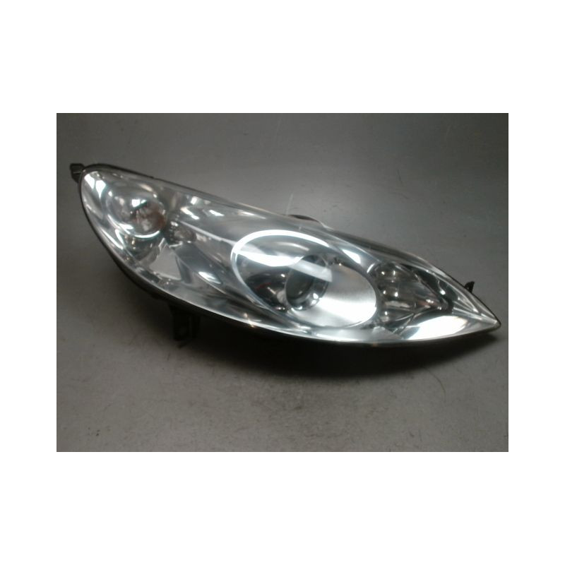 PHARE DROIT PEUGEOT 407