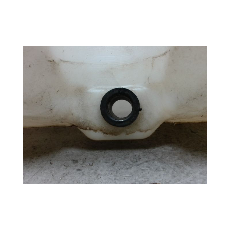 RESERVOIR LAVE-GLACE AVANT CHRYSLER PT CRUISER 00-05