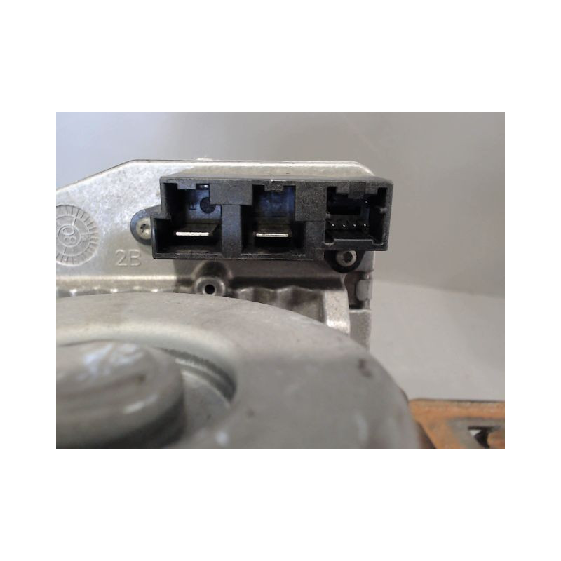 COLONNE DE DIRECTION ASSISTEE RENAULT CLIO III 2005-