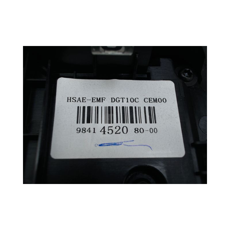 ECRAN GPS PEUGEOT 2008