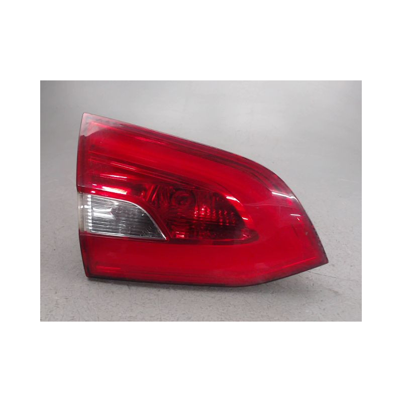FEU ARRIERE INTERIEUR GAUCHE PEUGEOT 308