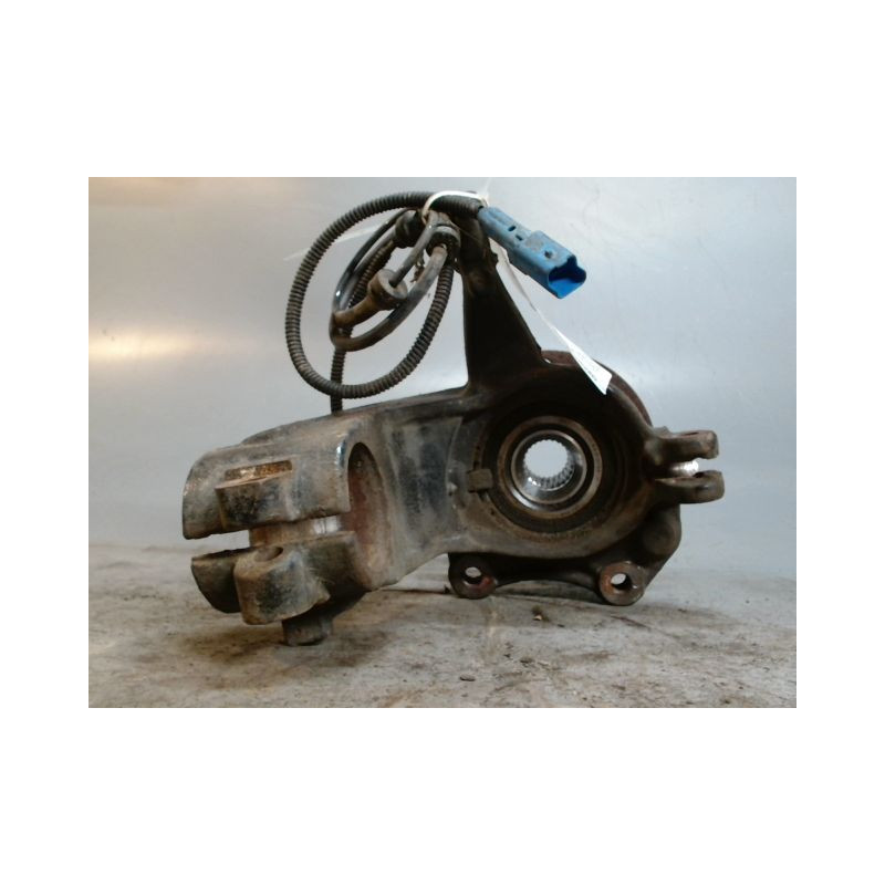 PIVOT AVANT DROIT PEUGEOT 208