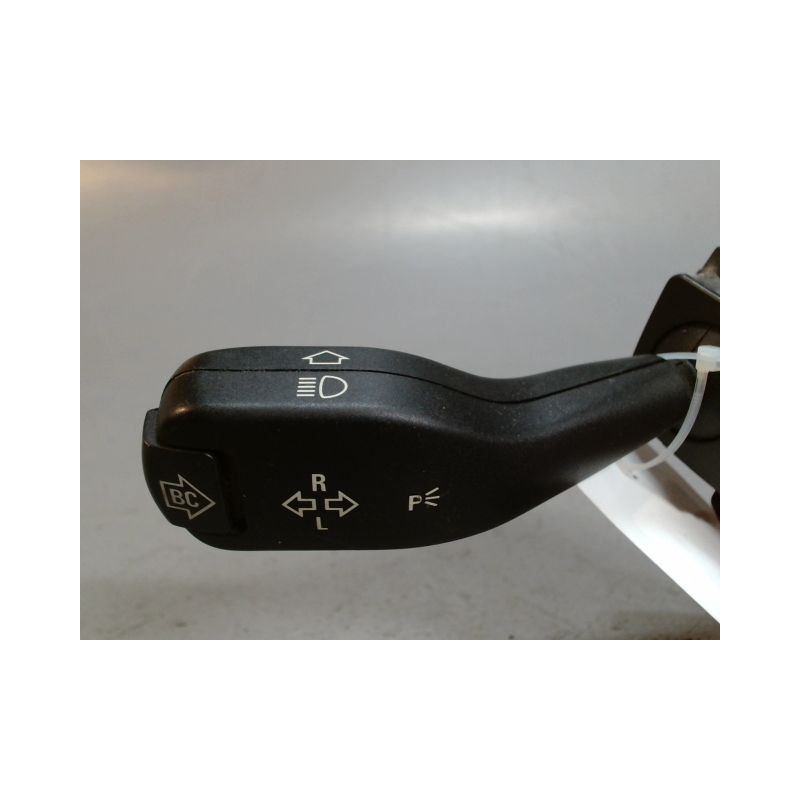 COMMANDE CLIGNOTANT B.M.W. X3